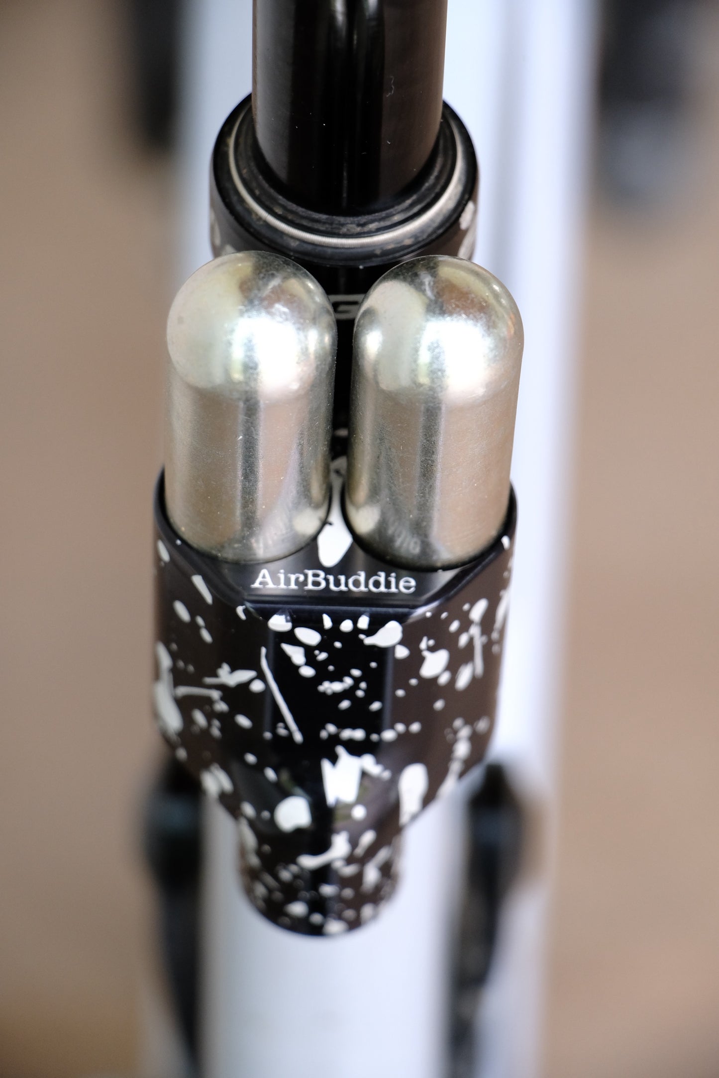 AirBuddie BLACK